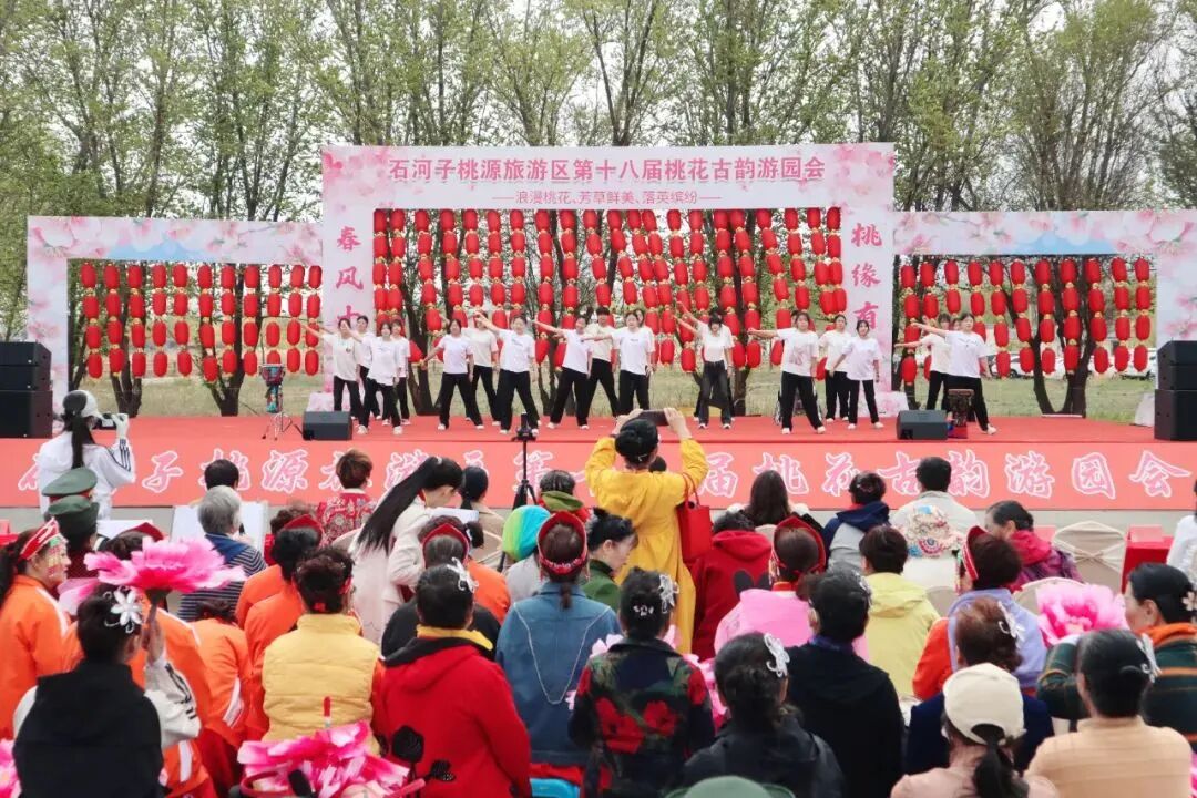 春風(fēng)有信，桃花有約|第十八屆軍墾文化桃花節(jié)，新疆花園乳業(yè)邀您邂逅春日花園